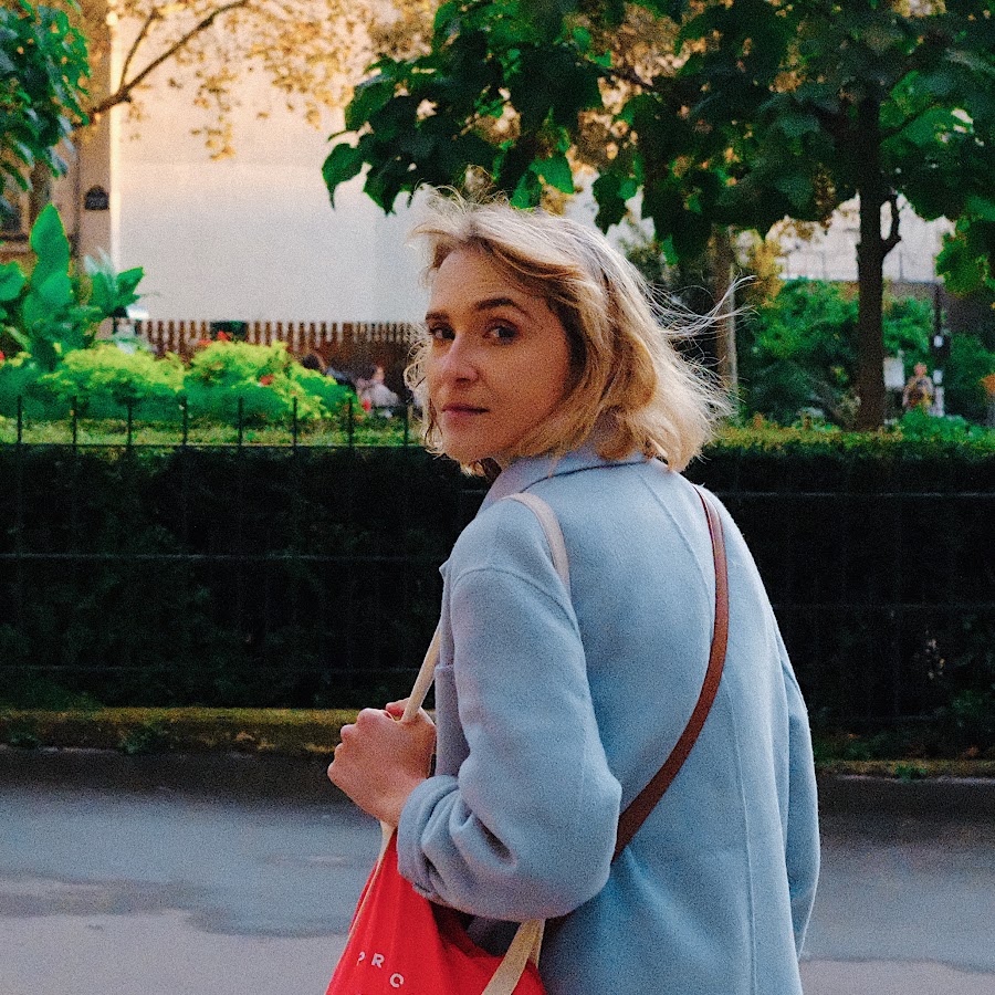 Chaîne Youtube - Elisa Cab